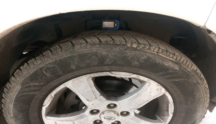 2017 Mahindra Scorpio S6 PLUS, Diesel, Manual, 1,83,007 km, tyre