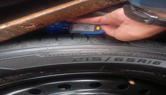 2017 Jeep Compass LIMITED 2.0 DIESEL, Diesel, Manual, 1,19,299 km, tyre