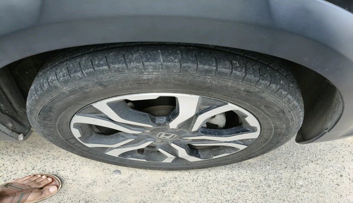 2021 Honda WR-V 1.2L I-VTEC VX MT, Petrol, Manual, 25,374 km, tyre