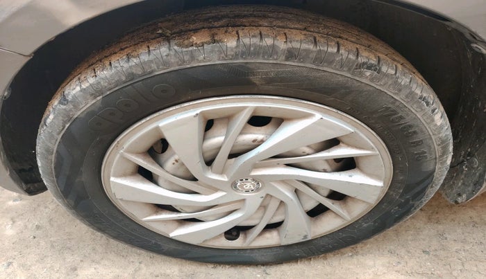 2018 Maruti IGNIS SIGMA 1.2, Petrol, Manual, 87,407 km, tyre