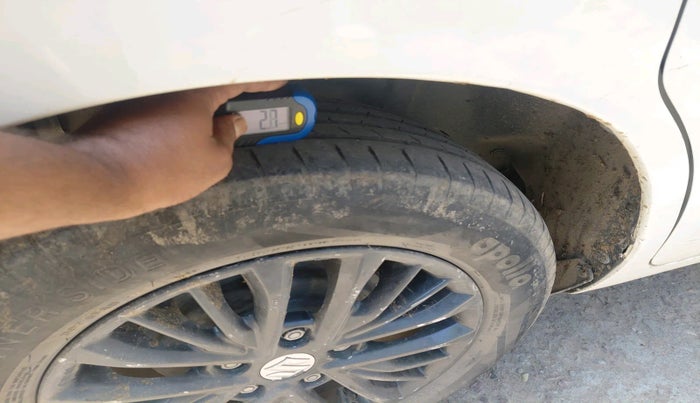 2021 Maruti Ertiga VXI CNG, Petrol, Manual, 81,125 km, tyre