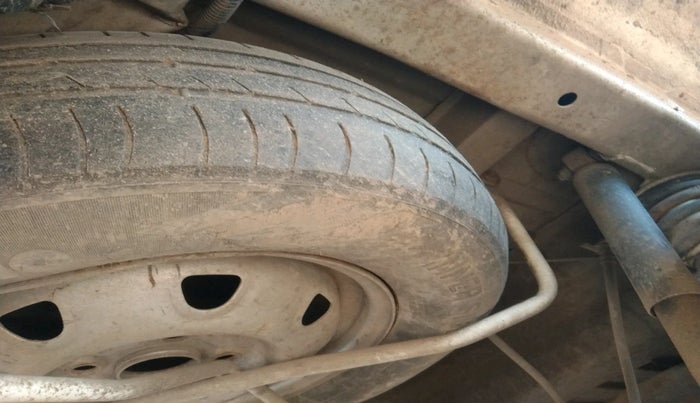 2020 Maruti Eeco 5 STR WITH A/C+HTR, Petrol, Manual, 1,22,796 km, tyre