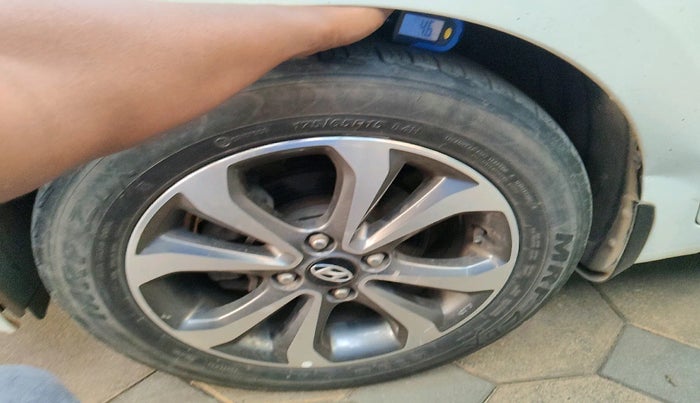 2014 Hyundai Xcent SX AT 1.2 (O), Petrol, Automatic, 95,284 km, tyre