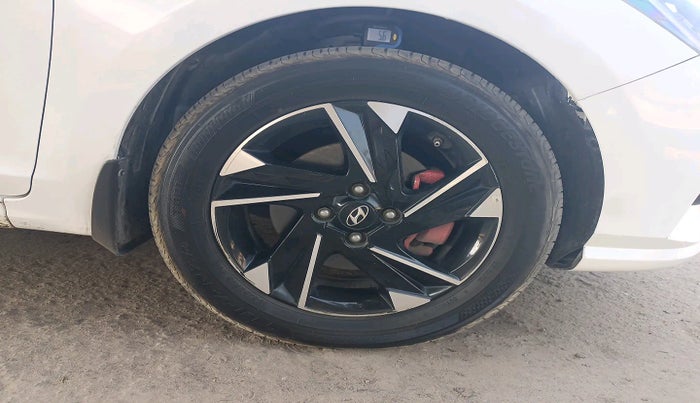 2020 Hyundai Verna SX (O) 1.5 CRDI, Diesel, Manual, 74,693 km, tyre