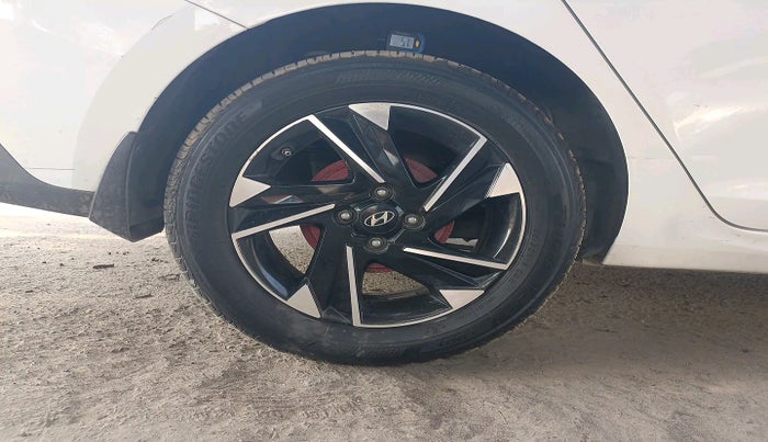 2020 Hyundai Verna SX (O) 1.5 CRDI, Diesel, Manual, 74,693 km, tyre