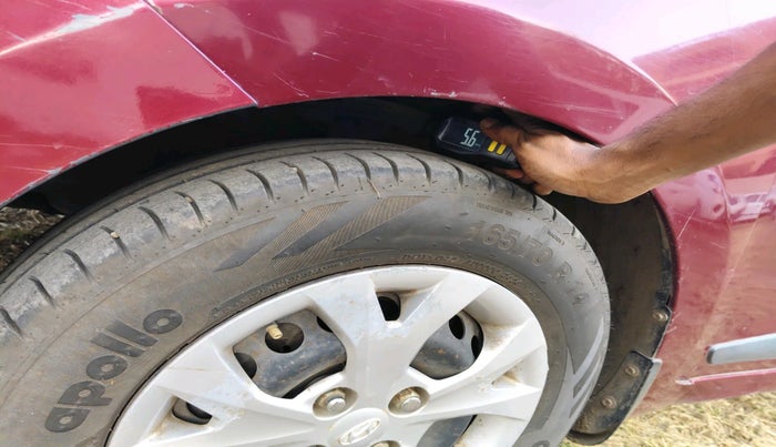 2013 Hyundai Grand i10 SPORTZ 1.1 CRDI, Diesel, Manual, 1,07,509 km, tyre