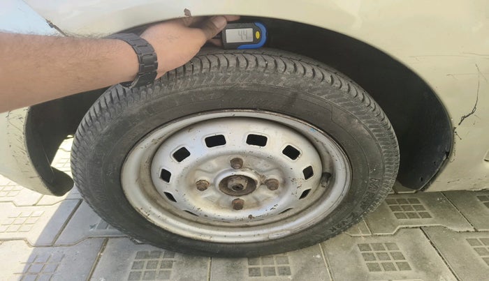 2010 Chevrolet Spark E 1.0, Petrol, Manual, tyre