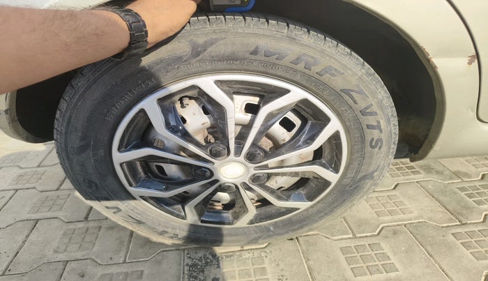 2010 Chevrolet Spark E 1.0, Petrol, Manual, tyre