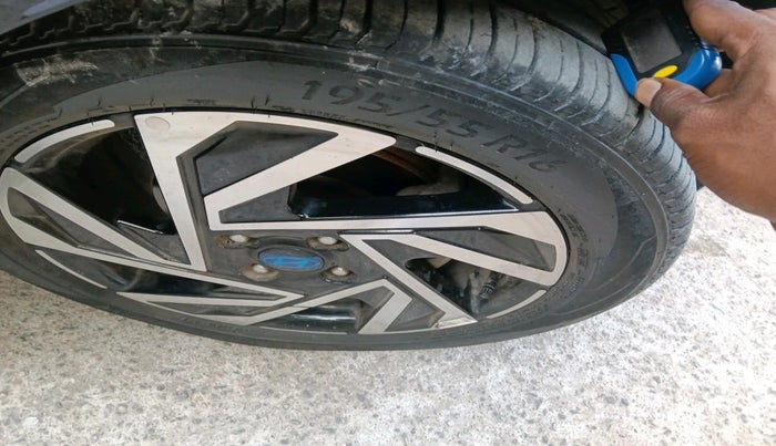 2023 Hyundai NEW I20 ASTA (O) 1.2 MT, Petrol, Manual, 35,174 km, tyre