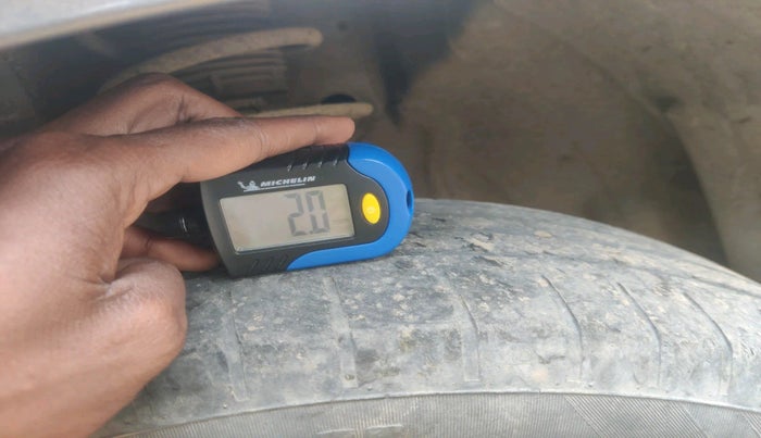 2021 Maruti Swift ZXI, Petrol, Manual, 53,301 km, tyre