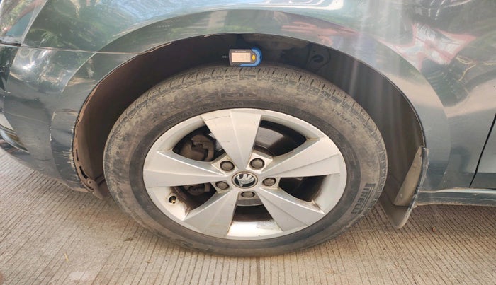 2019 Skoda Octavia 2.0 TDI CR AMBITION, Diesel, Manual, 1,26,549 km, tyre