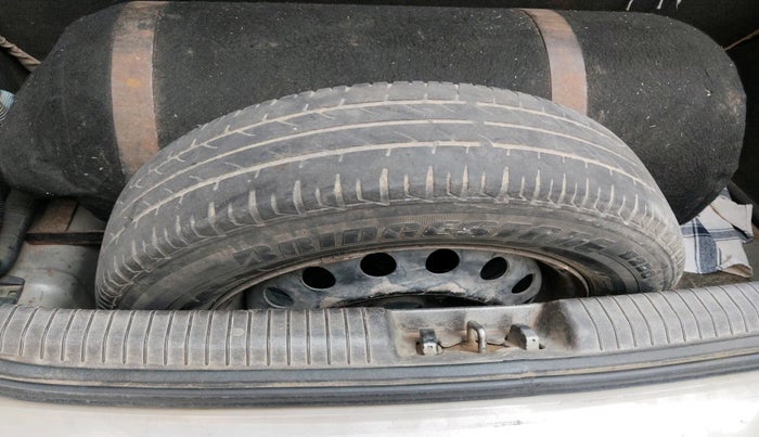 2011 Hyundai i20 MAGNA 1.2, Petrol, Manual, 1,44,531 km, tyre