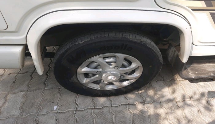 2024 Mahindra Bolero B4, Diesel, Manual, 34,692 km, tyre