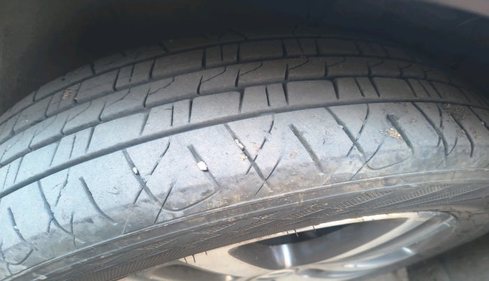 2016 Volkswagen Jetta HIGHLINE TDI AT, Diesel, Automatic, 90,791 km, tyre