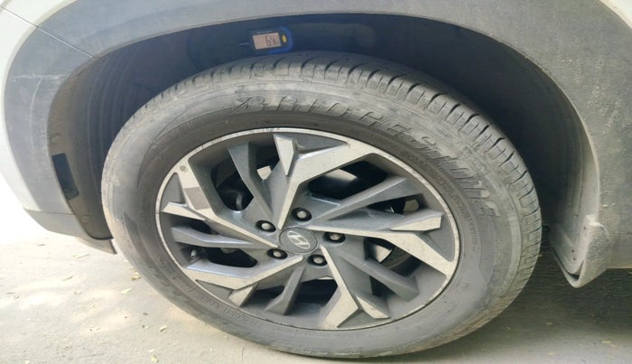 2022 Hyundai Creta SX (O) 1.4 TURBO DCT, Petrol, Automatic, 60,658 km, tyre