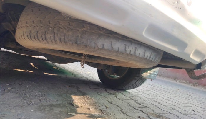 2013 Toyota Fortuner 3.0 4X2 MT, Diesel, Manual, 2,00,842 km, tyre