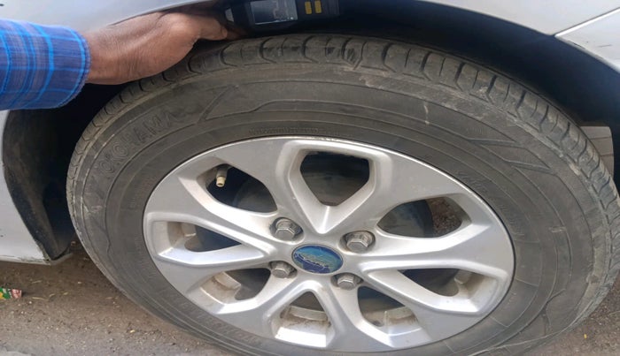 2016 Ford Figo Aspire TITANIUM1.5 DIESEL, Diesel, Manual, 2,31,673 km, tyre