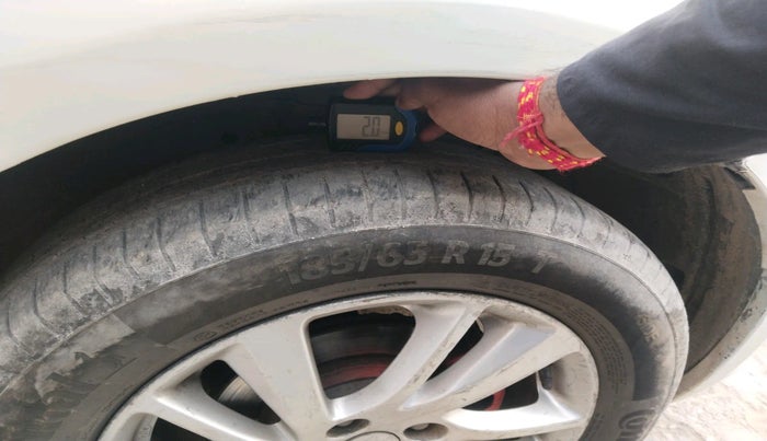 2011 Maruti Swift ZDI, Diesel, Manual, 1,21,390 km, tyre