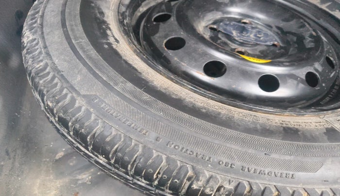 2018 Maruti Dzire ZDI PLUS AMT, Diesel, Automatic, 1,87,708 km, tyre