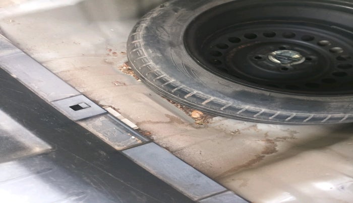 2011 Honda City 1.5L I-VTEC V AT, Petrol, Automatic, 77,977 km, tyre