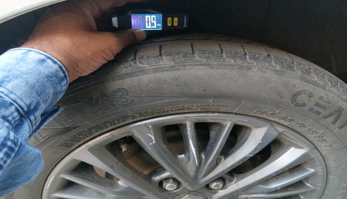 2019 Maruti Ertiga ZDI 1.5, Diesel, Manual, 1,07,566 km, tyre