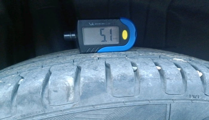 2018 Maruti Dzire ZDI PLUS AMT, Diesel, Automatic, 58,658 km, tyre