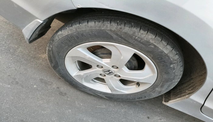 2015 Honda City 1.5L I-DTEC V, Diesel, Manual, 95,965 km, tyre