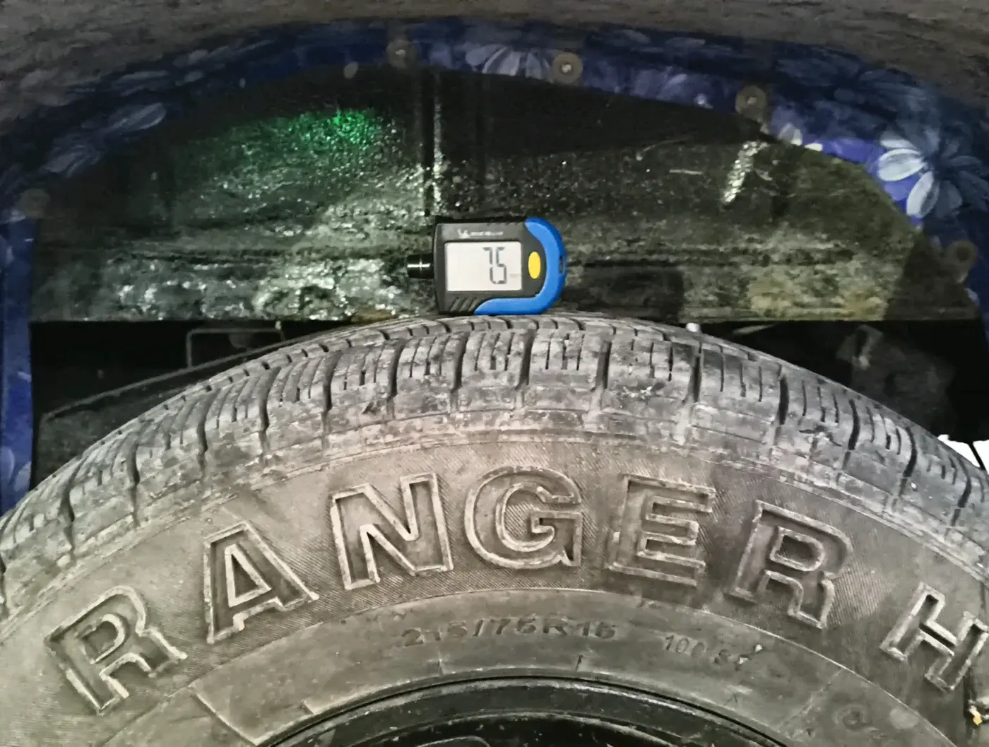 2011 Mahindra Bolero SLX BS IV, Diesel, Manual, 1,97,000 km, tyre