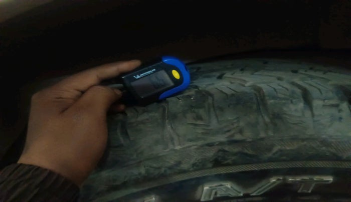 2016 Toyota Fortuner 3.0 4X4 AT, Diesel, Automatic, 2,64,310 km, tyre