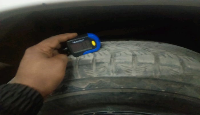 2016 Toyota Fortuner 3.0 4X4 AT, Diesel, Automatic, 2,64,310 km, tyre