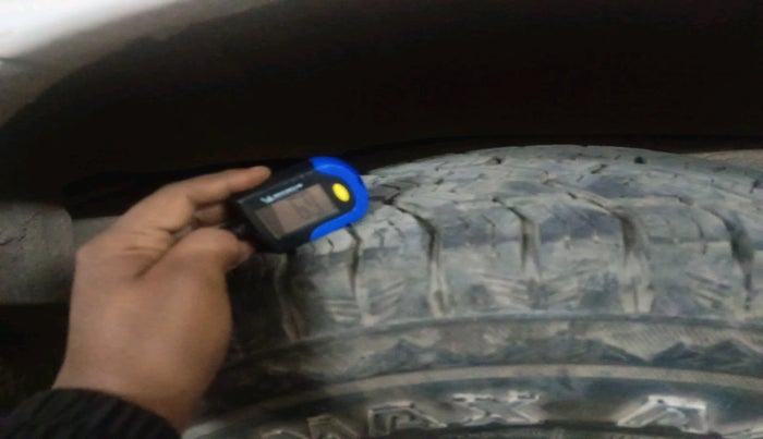 2016 Toyota Fortuner 3.0 4X4 AT, Diesel, Automatic, 2,64,310 km, tyre