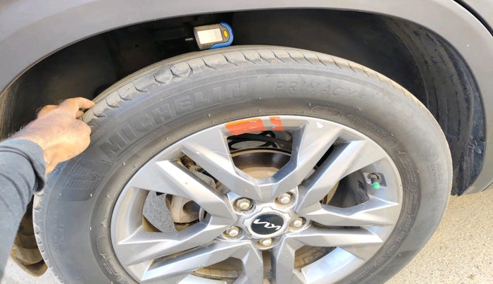 2022 KIA SELTOS HTX 1.5 PETROL, Petrol, Manual, 88,522 km, tyre