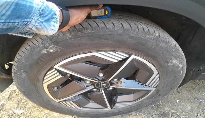 2024 Tata NEXON Creative Plus 1.2 iCNG, Petrol, Manual, 18,201 km, tyre