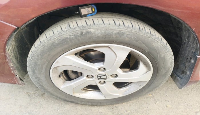 2014 Honda City 1.5L I-VTEC V MT, Petrol, Manual, 1,19,873 km, tyre