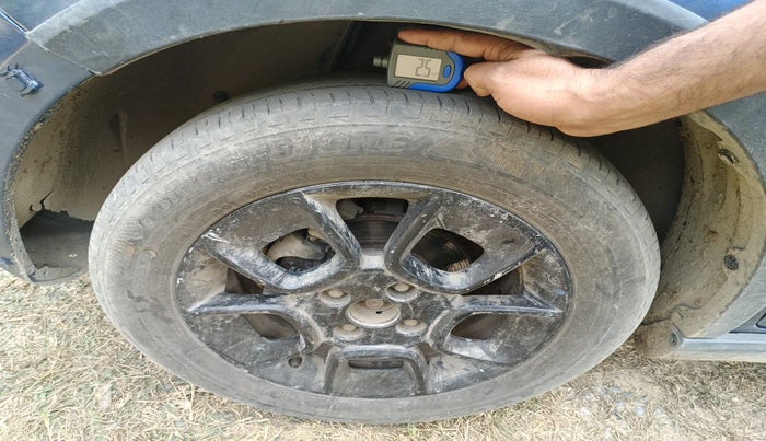 2022 Maruti IGNIS ZETA 1.2, Petrol, Manual, 51,592 km, tyre