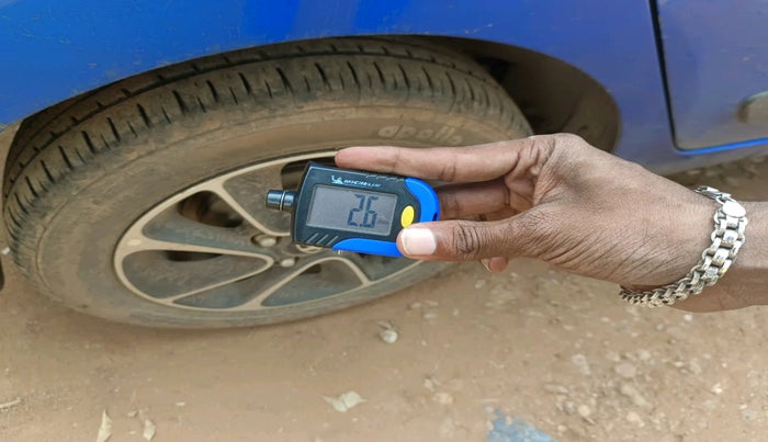 2018 Hyundai Grand i10 SPORTZ AT 1.2 KAPPA VTVT, Petrol, Automatic, 34,193 km, tyre