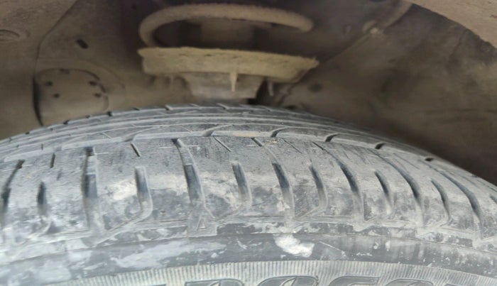 2015 Hyundai Elite i20 ASTA 1.2, Petrol, Manual, 78,878 km, tyre