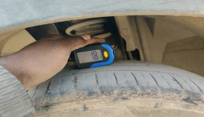 2020 Renault TRIBER RXZ, Petrol, Manual, 46,324 km, tyre