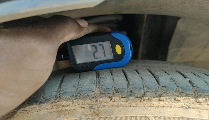 2020 Renault TRIBER RXZ, Petrol, Manual, 46,324 km, tyre