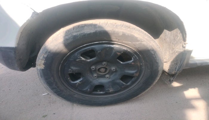 2012 Renault Duster 85 PS RXL DIESEL, Diesel, Manual, 1,37,158 km, tyre