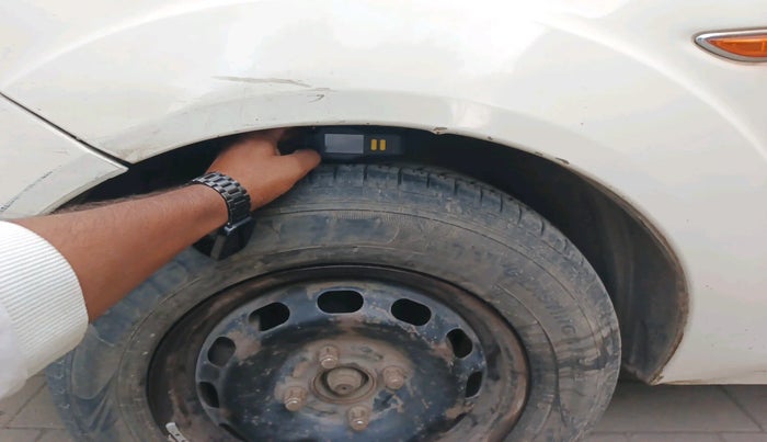 2010 Ford Figo TITANIUM 1.4 DIESEL, Diesel, Manual, 85,125 km, tyre