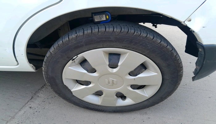 2016 Maruti Alto K10 VXI, Petrol, Manual, 60,858 km, tyre