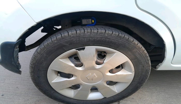 2016 Maruti Alto K10 VXI, Petrol, Manual, 60,858 km, tyre