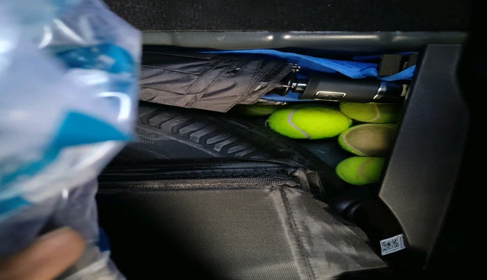 2024 Tata ALTROZ XZA PLUS (O) SUNROOF P , Petrol, Automatic, 13,810 km, tyre