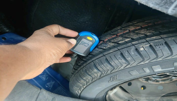 2020 Maruti Alto VXI, Petrol, Manual, 20,498 km, tyre