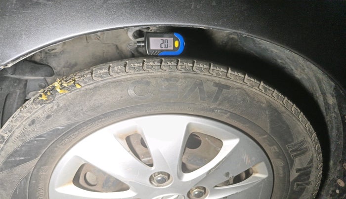 2011 Hyundai i10 MAGNA 1.2, Petrol, Manual, 65,968 km, tyre