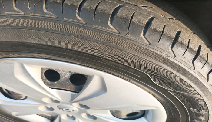 2015 Hyundai Creta BASE 1.4 DIESEL, Diesel, Manual, 90,027 km, tyre