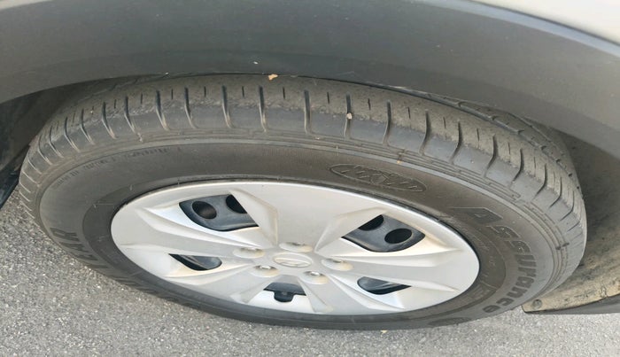 2015 Hyundai Creta BASE 1.4 DIESEL, Diesel, Manual, 90,027 km, tyre