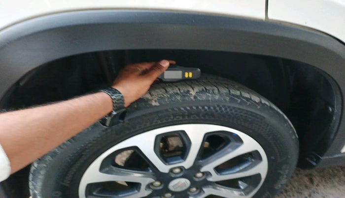 2023 Maruti Grand Vitara DELTA CNG, Petrol, Manual, 71,721 km, tyre