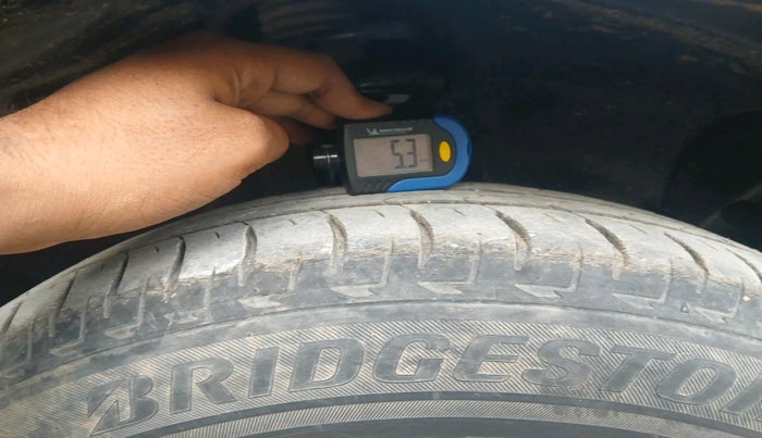 2016 Nissan Terrano XV D THP 110 PS, Diesel, Manual, 1,80,426 km, tyre